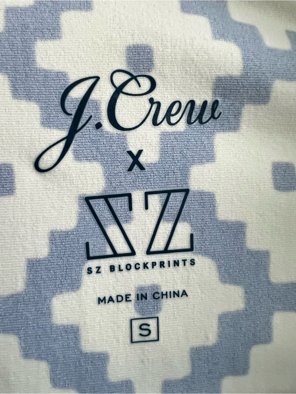 SZ Blockprints™ X J.Crew long-sleeve rash guard 1/2 Zip Small Geometric Beach - Picture 9 of 13